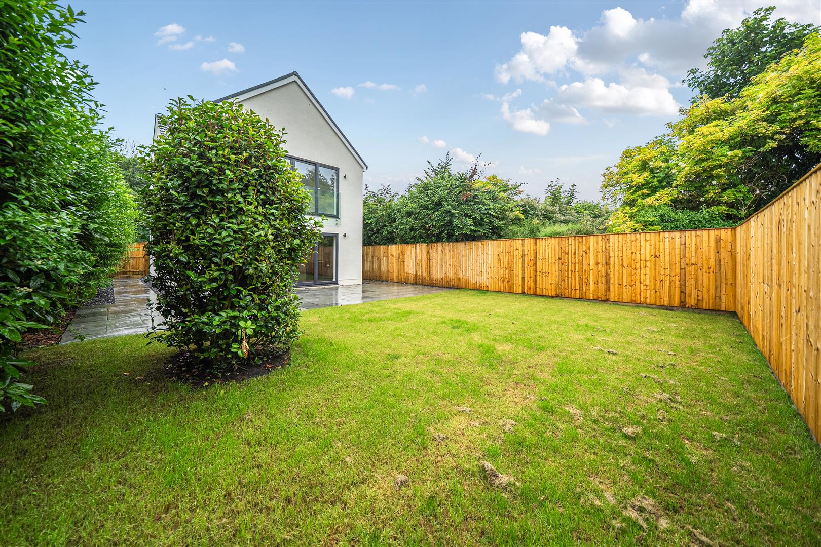 Llangyfelach Road, Treboeth, Swansea, SA5 9EN